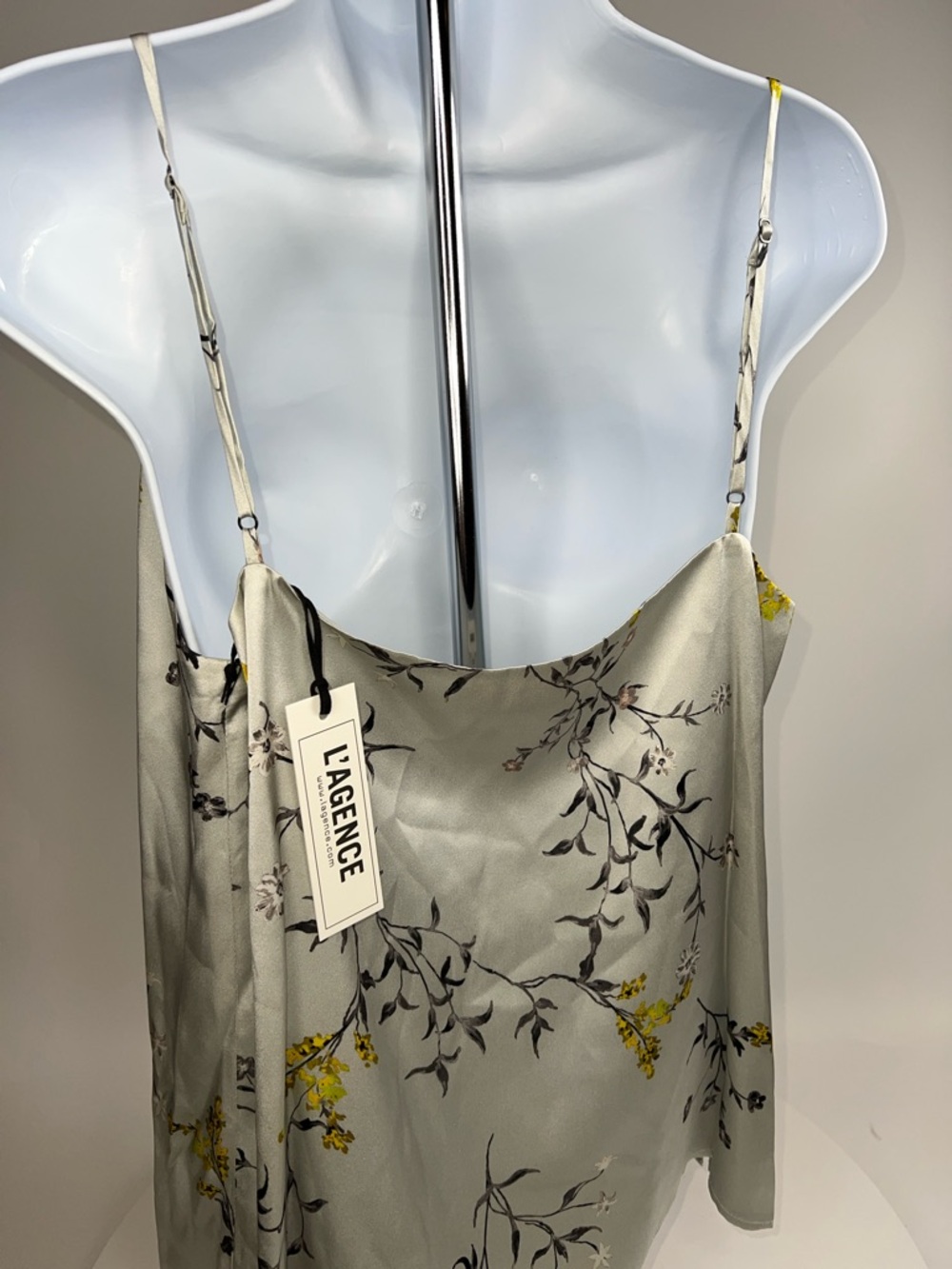 💛NWT L’AGENCE JANE SILK CANISOLE TOP SIZE L - Picture 8 of 11